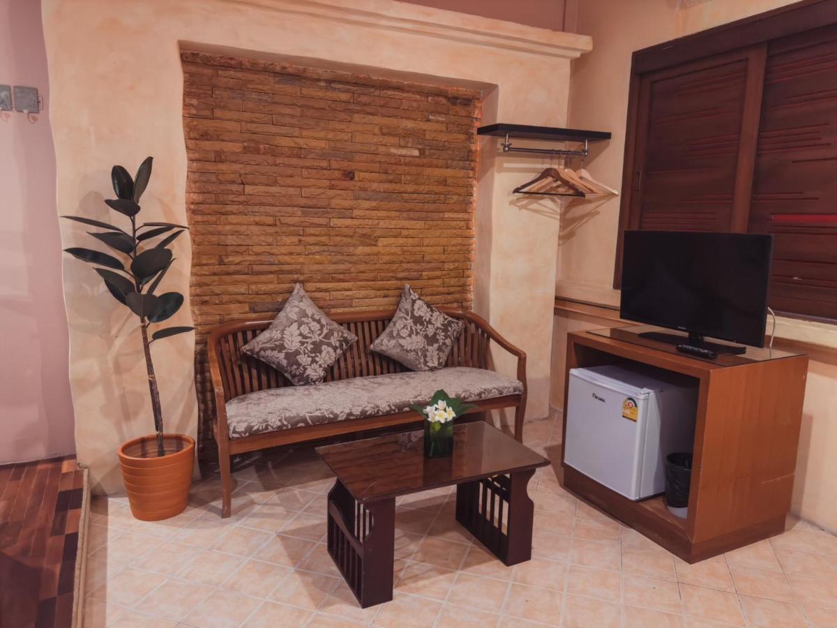 Suan Palm Garden View Hotel Районг Екстериор снимка